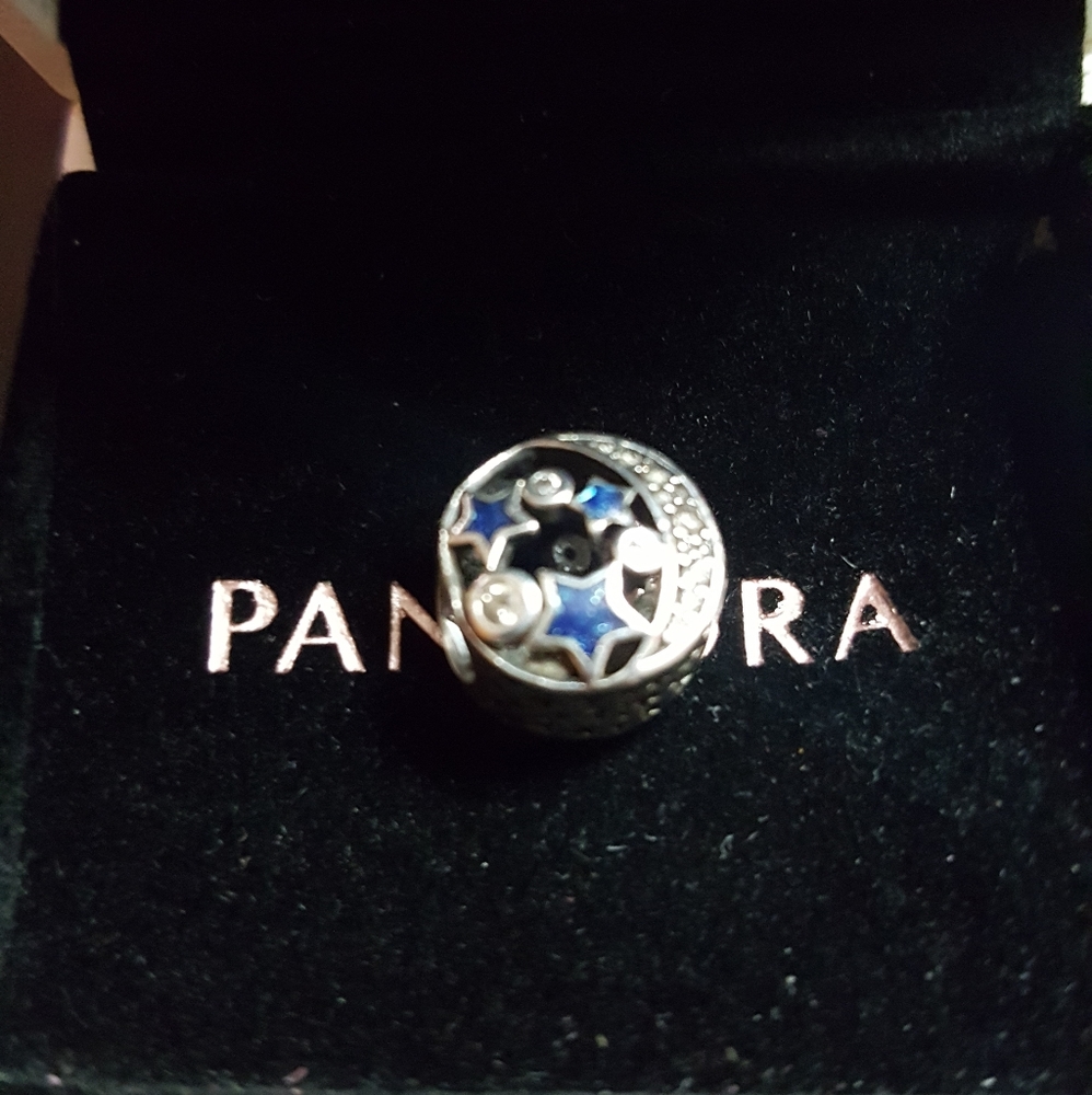 Pandora stars charm with blue accents